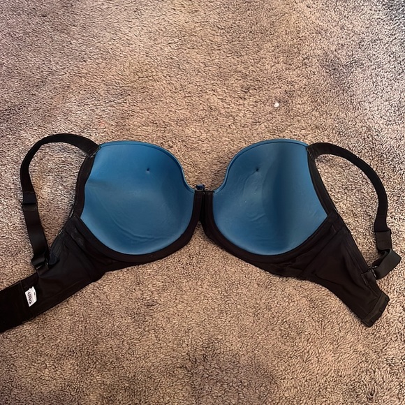 Bra - Picture 2 of 3